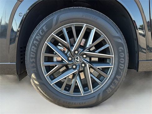 Used 2025 Lexus TX 350 AWD image 46