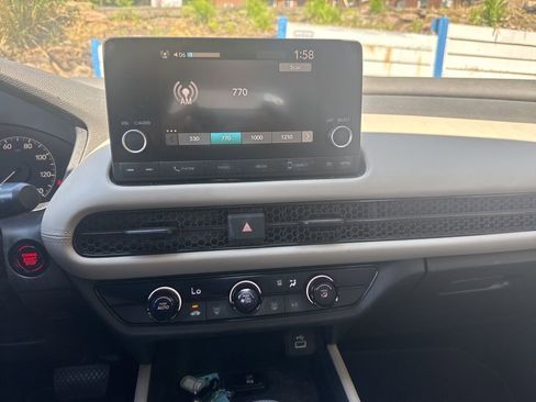 Used 2024 Honda HR-V LX image 21