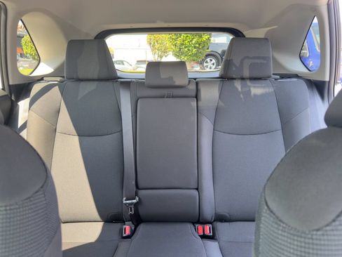 Used 2025 Toyota RAV4 LE AWD/4WD image 28
