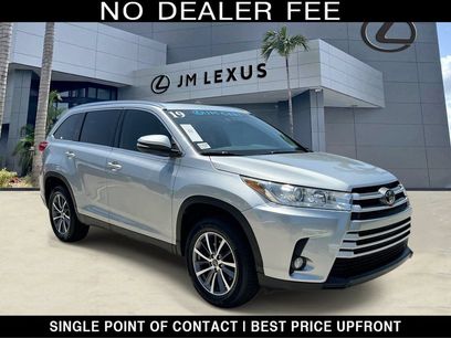 Used 2019 Toyota Highlander XLE