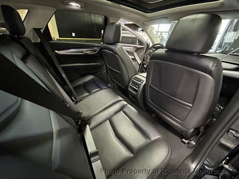 Used 2017 Cadillac XT5 Premium Luxury AWD/4WD image 18