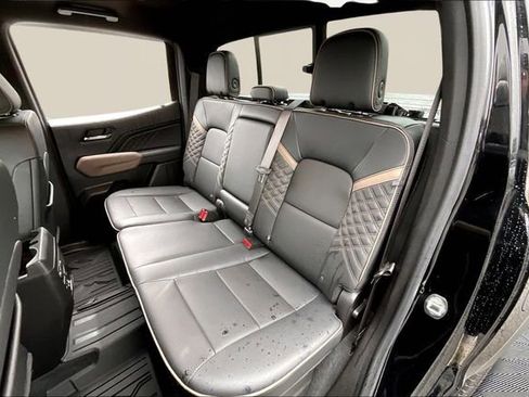 Used 2023 GMC Canyon Denali AWD/4WD image 16