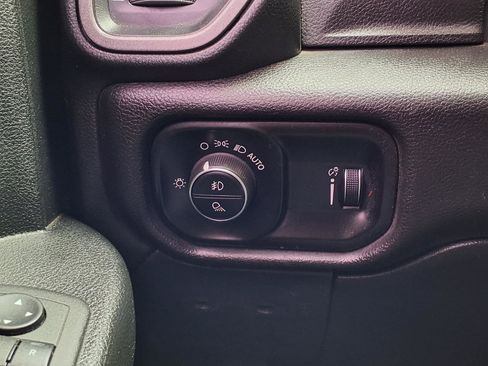 Used 2022 RAM 2500 Tradesman AWD/4WD image 11