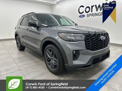 Certified 2025 Ford Explorer ST-Line w/ ST-Line Street Pack image 6