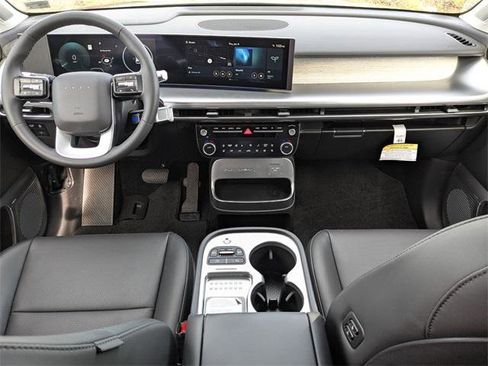 New 2026 Hyundai Ioniq 9 Limited image 13