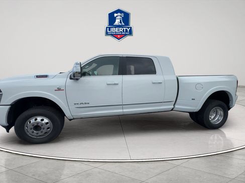 New 2026 RAM 3500 Limited AWD/4WD image 8