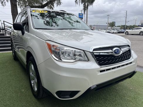 Used 2015 Subaru Forester 2.5i w/ Alloy Wheel Package image 3