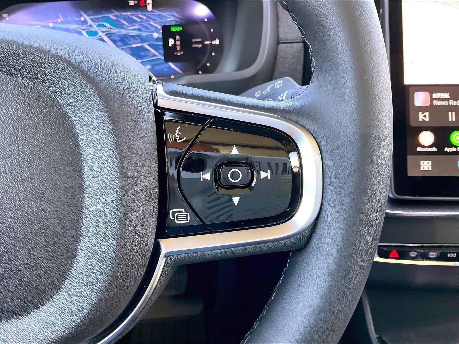 New 2026 Volvo XC90 T8 Ultra w/ Protection Package AWD/4WD image 18