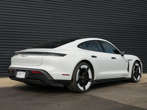 Certified 2026 Porsche Taycan AWD/4WD image 35