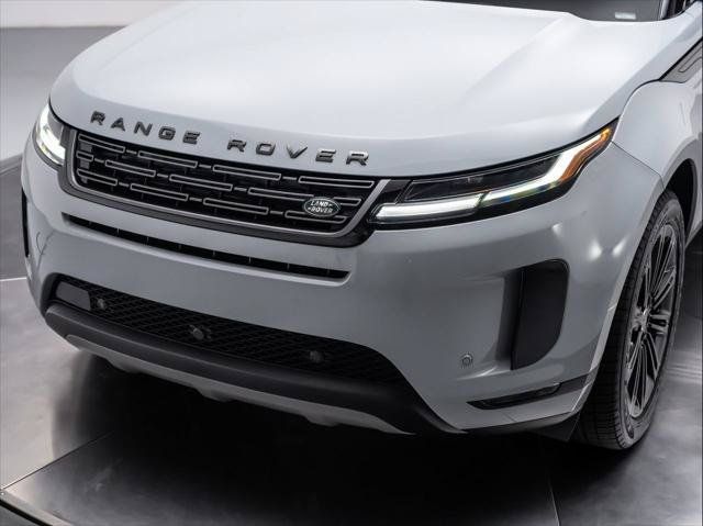 Used 2026 Land Rover Range Rover Evoque S AWD/4WD image 9
