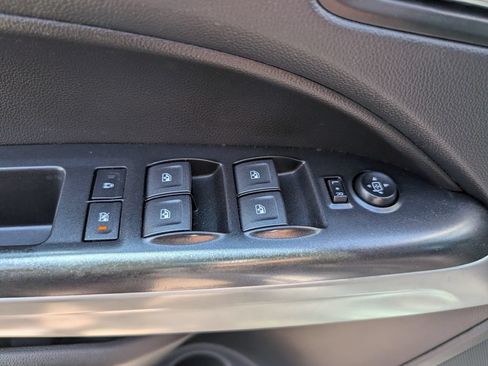 Used 2019 Chevrolet Colorado ZR2 AWD/4WD image 11