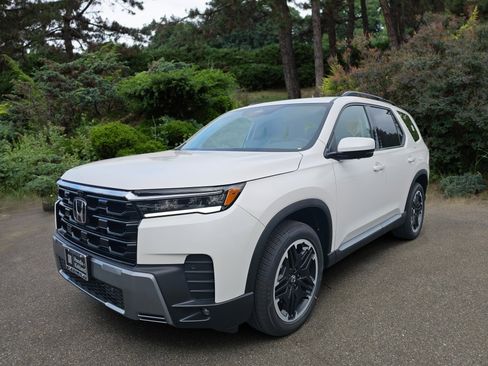 New 2026 Honda Pilot image 4