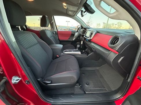 Used 2022 Toyota Tacoma SR5 image 30