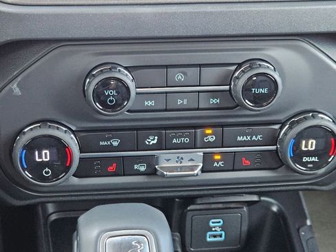 New 2025 Ford Bronco Big Bend AWD/4WD image 23