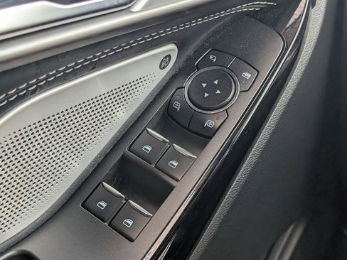 Used 2021 Ford Explorer ST w/ Equipment Group 401A image 12