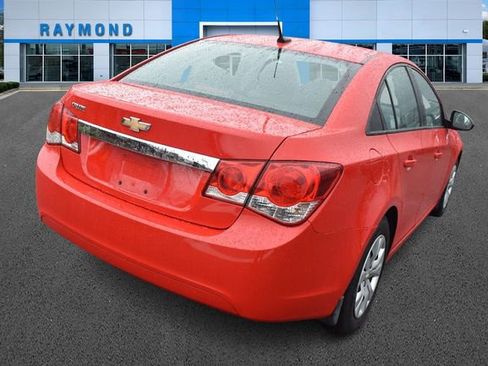 Used 2014 Chevrolet Cruze LS image 3