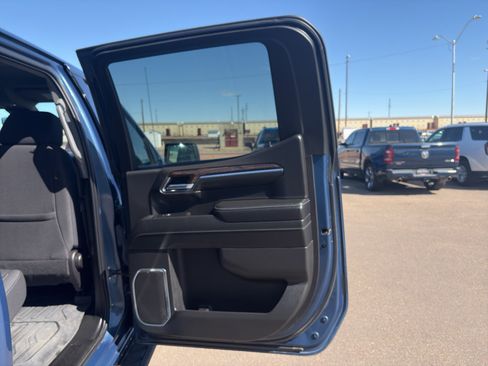 Used 2024 GMC Sierra 1500 Elevation AWD/4WD image 18