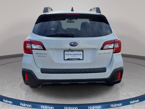 Used 2019 Subaru Outback 2.5i Premium image 7
