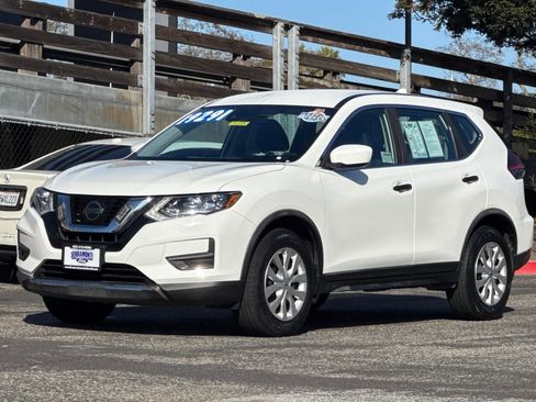 Used 2020 Nissan Rogue S image 8