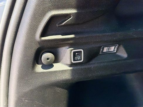 Used 2021 Jeep Grand Cherokee L Laredo AWD/4WD image 31
