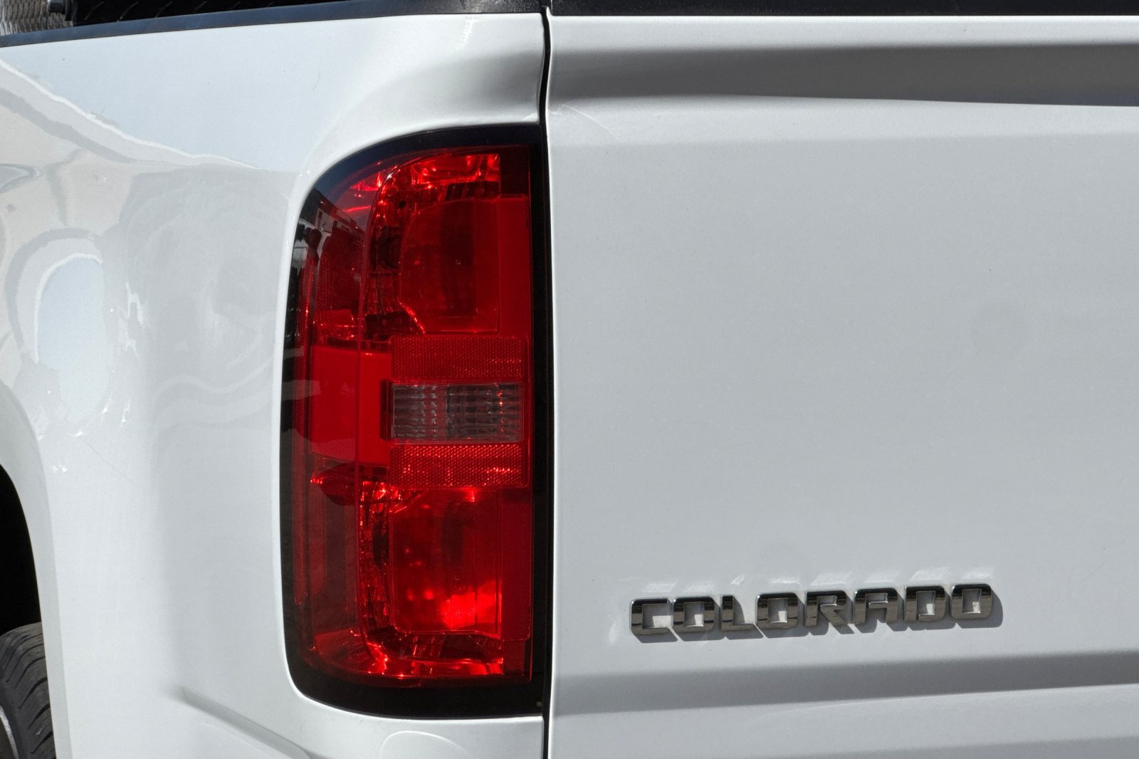 Used 2019 Chevrolet Colorado W/T RWD image 31
