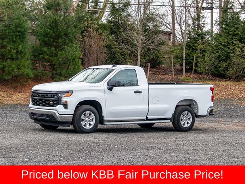 Used 2024 Chevrolet Silverado 1500 W/T w/ WT Fleet Convenience Package image 3