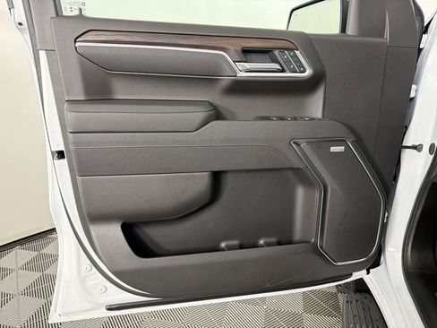 New 2026 GMC Sierra 1500 SLT w/ SLT Premium Plus Package image 8