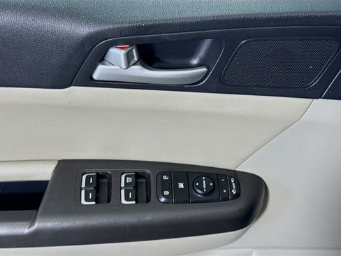 Used 2022 Kia Sportage Nightfall Edition FWD image 23