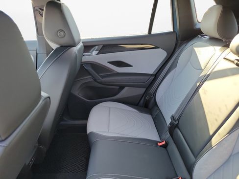 New 2026 Volkswagen Tiguan SE R-Line image 13