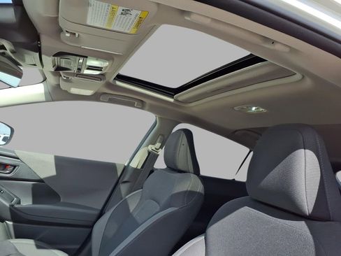 Certified 2025 Subaru Crosstrek 2.0i Premium image 18