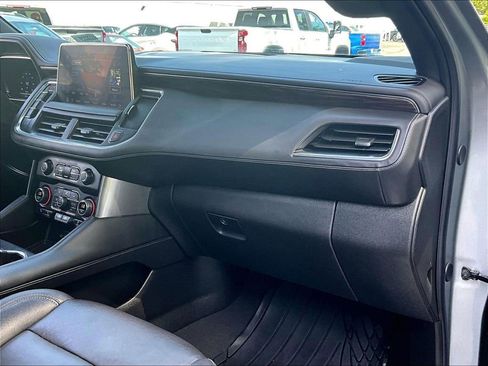 Used 2023 Chevrolet Tahoe LT w/ Luxury Package AWD/4WD image 13