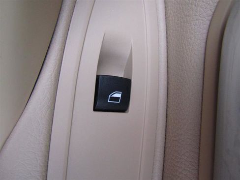 Used 2014 BMW 328i Sedan image 31