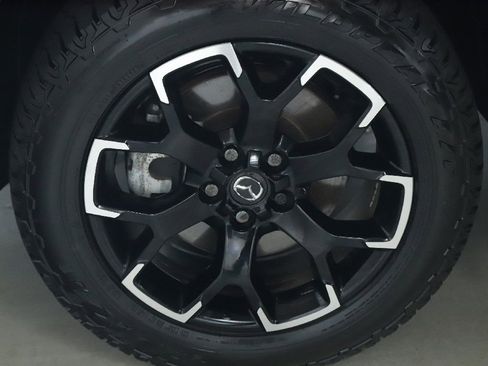 Certified 2025 MAZDA CX-50 Meridian Edition w/ Apex Package AWD/4WD image 39