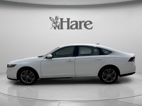Certified 2023 Honda Accord EX image 2