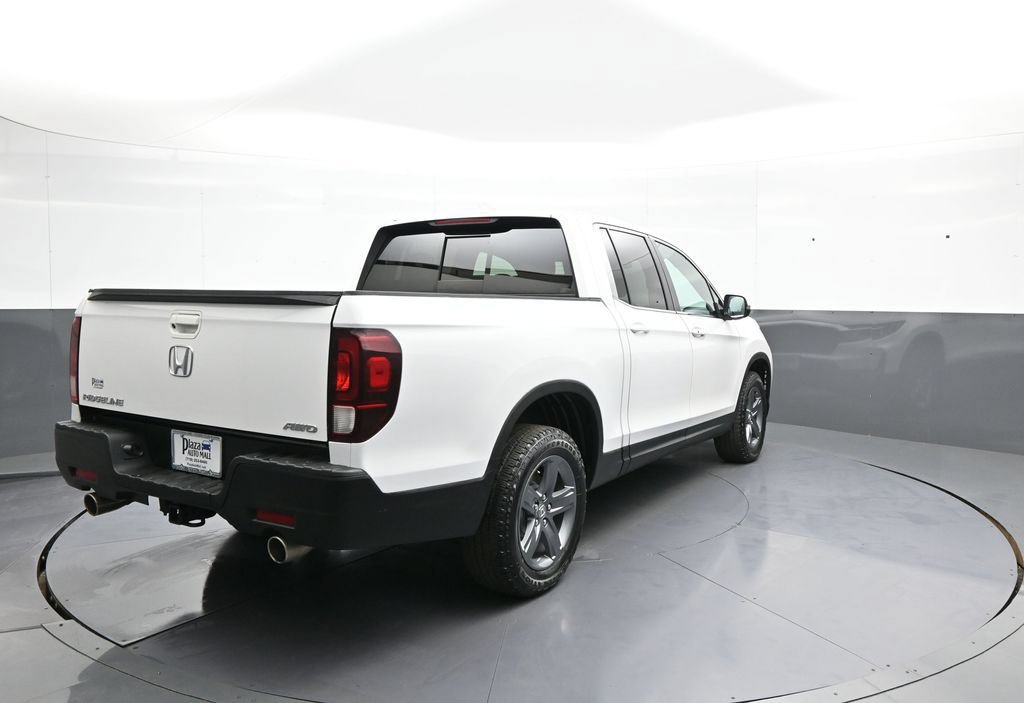 Certified 2023 Honda Ridgeline RTL image 6