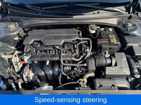 Used 2023 Hyundai Elantra SEL w/ Convenience Package FWD image 11