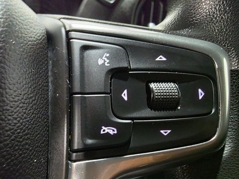 Used 2022 Chevrolet Silverado 1500 Custom Trail Boss w/ Safety Confidence Package image 6