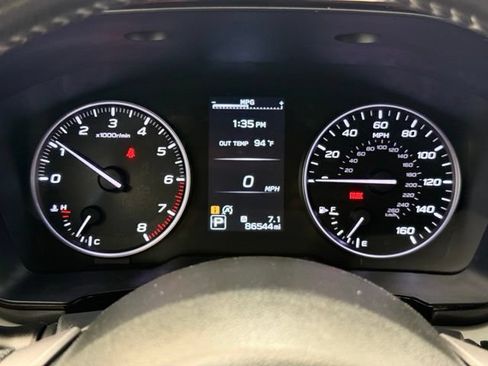 Used 2023 Subaru Outback Premium AWD/4WD image 32