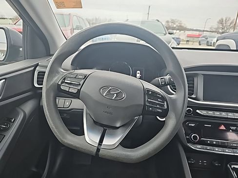 Used 2018 Hyundai Ioniq Blue image 5