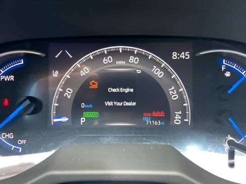 Used 2024 Toyota RAV4 LE AWD/4WD image 16