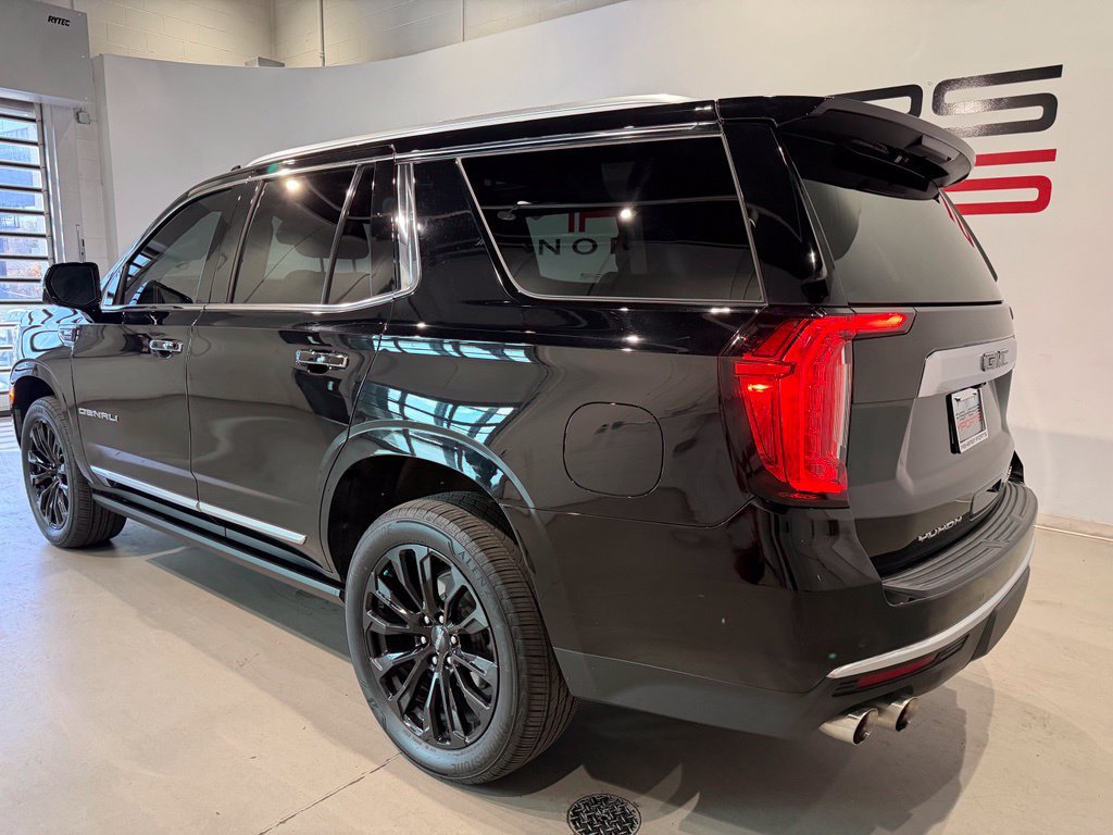Used 2021 GMC Yukon Denali w/ Denali Premium Package AWD/4WD image 5