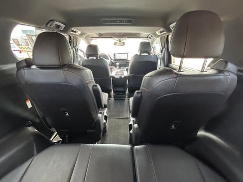 Certified 2026 Toyota Sienna XSE FWD image 17