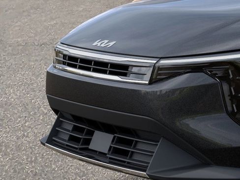 New 2025 Kia K4 EX image 12