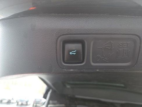 Used 2023 Ford Expedition Max Limited AWD/4WD image 43