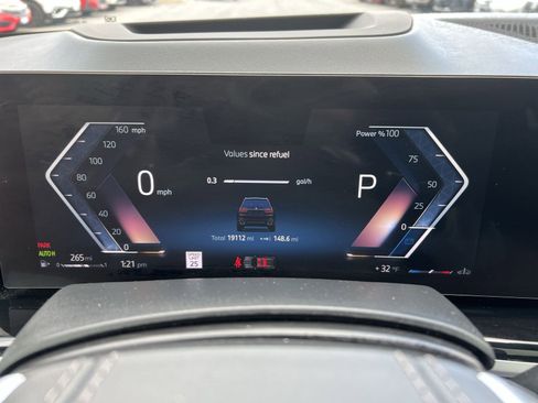 Used 2024 BMW X7 xDrive40i w/ Executive Package image 17