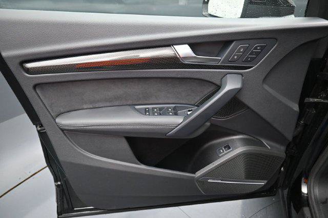Used 2024 Audi SQ5 Prestige w/ Prestige Package AWD/4WD image 11
