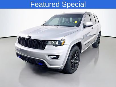 Used 2020 Jeep Grand Cherokee Altitude