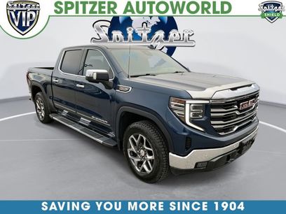 Used 2022 GMC Sierra 1500 SLT w/ SLT Premium Plus Package