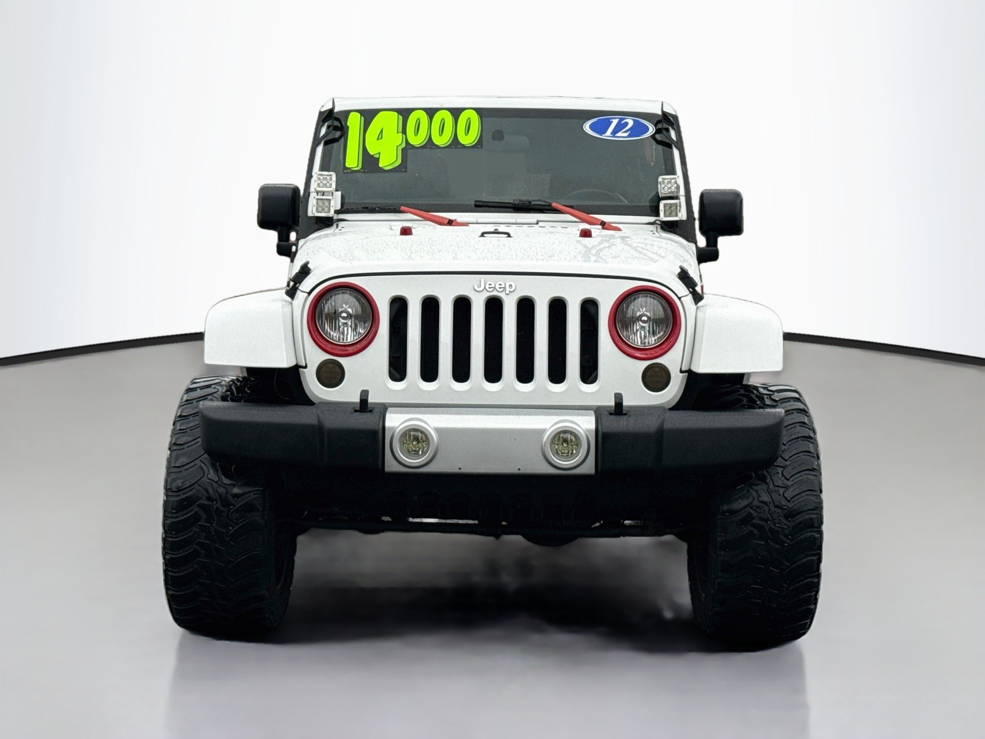 Used 2012 Jeep Wrangler Unlimited Sahara w/ Connectivity Group AWD/4WD image 2