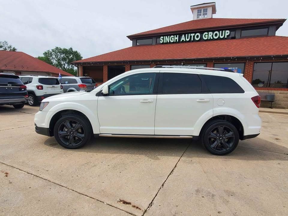 Used 2018 Dodge Journey Crossroad FWD image 4